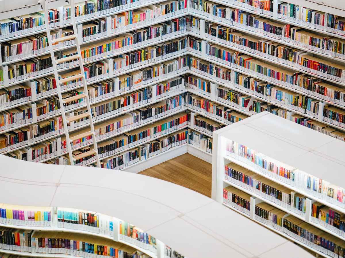 5 Hotel Libraries in Asia for Travellers Who Love&nbsp;Reading